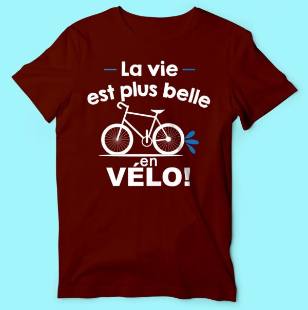 T-shirt  "la Vie Est Plus Belle En Vélo" – Image 2
