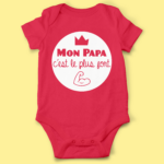 body bebe mon papa cest le plus fort rouge