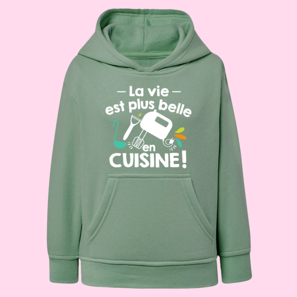 Sweat Enfant "La Vie Est Plus Belle En Cuisine" 7 Sweat Enfant "La Vie Est Plus Belle En Cuisine" – Image 5